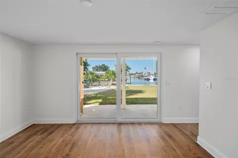 Living - 13611 Evelane Dr, Hudson, FL 34667 photo 8 of 9