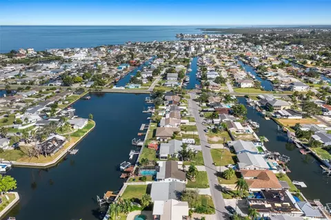 View/Area - 13611 Evelane Dr, Hudson, FL 34667 photo 7 of 8