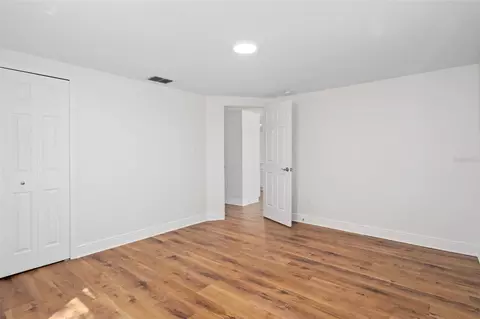 Bedroom - 13611 Evelane Dr, Hudson, FL 34667 photo 4 of 6