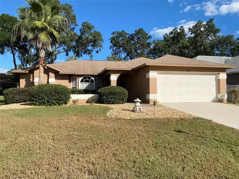 2208 Grandfather Mtn, Spring Hill, FL 34606