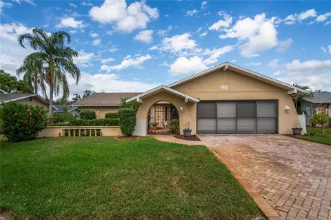 8621 Bridgewater Dr, New Port Richey, FL 34655