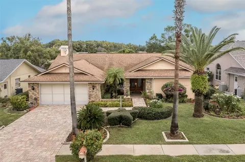 18602 White Pine Cir, Hudson, FL 34667