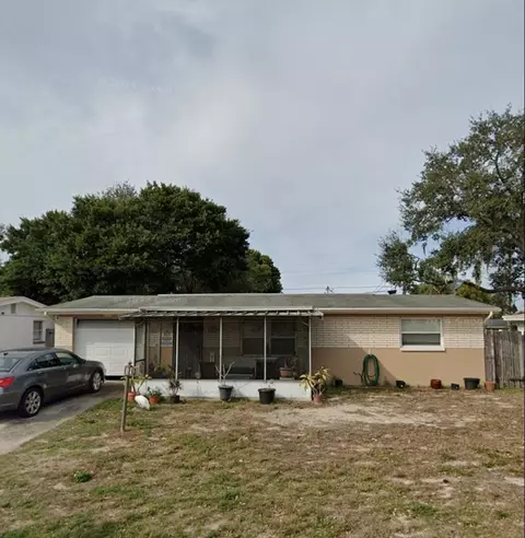 2133 Holiday Dr, Holiday, FL 34691