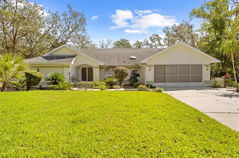 18810 Majestic Oak Ct, Hudson, FL 34667