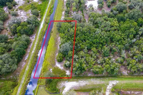 21616 NW 266th St, Okeechobee, FL 34972