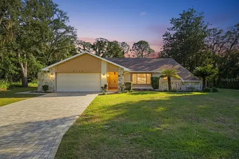 8132 Clipper Ct, Spring Hill, FL 34606