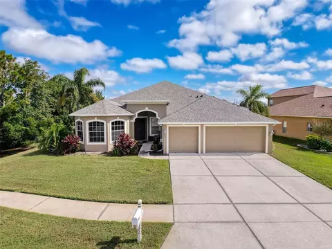 2422 Wood Pointe Dr, Holiday, FL 34691