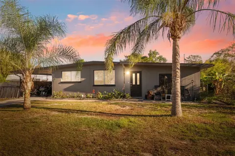 7002 Eisenhower St, Weeki Wachee, FL 34613