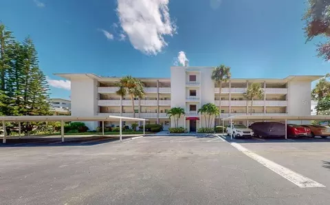 1524 Lakeview Rd #103, Clearwater, FL 33756