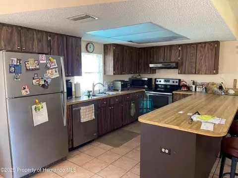 Kitchen - 6233 Hancock Ave, Spring Hill, FL 34608 photo 1 of 1