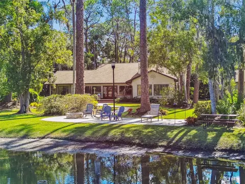 8011 N Mobley Rd, Odessa, FL 33556