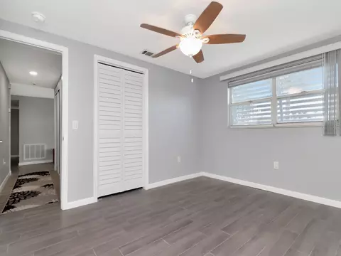 Bedroom - 13615 Stacey Dr, Hudson, FL 34667 photo 2 of 4