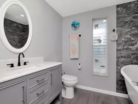 Bath - 13615 Stacey Dr, Hudson, FL 34667 photo 1 of 4