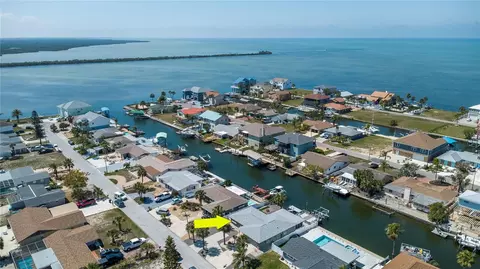 View/Area - 13615 Stacey Dr, Hudson, FL 34667 photo 2 of 5