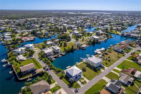 View/Area - 4508 Bahama Dr, Hernando Beach, FL 34607 photo 6 of 11