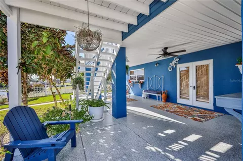 Exterior - 4508 Bahama Dr, Hernando Beach, FL 34607 photo 5 of 8