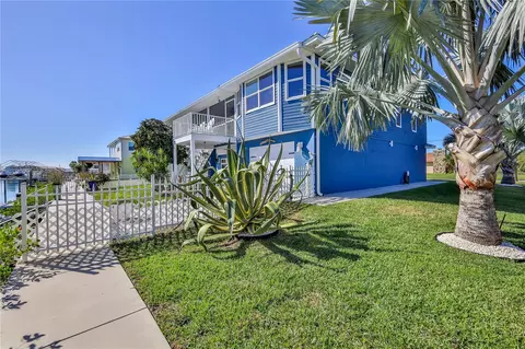 Exterior - 4508 Bahama Dr, Hernando Beach, FL 34607 photo 3 of 8