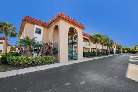 1750 Belleair Forest Dr #A7, Belleair, FL 33756
