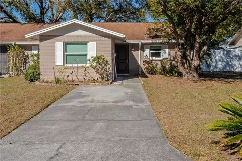 5121 Lesher Ct, Tampa, FL 33624