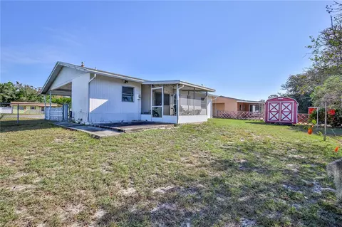 Exterior - 6352 Spring Hill Dr, Spring Hill, FL 34606 photo 7 of 9