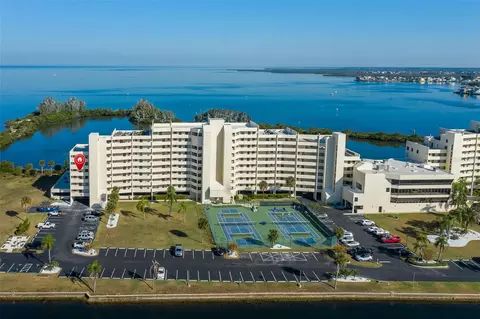5915 Sea Ranch Dr #415, Hudson, FL 34667