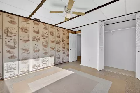 Bedroom - 6345 Lost Trl, Holiday, FL 34690 photo 6 of 12