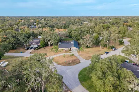 View/Area - 7487 Alhambra Ct, Spring Hill, FL 34606 photo 3 of 7