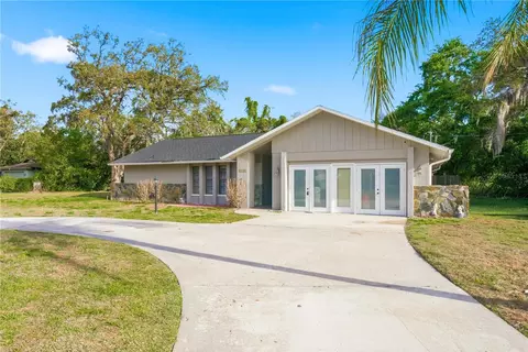 Exterior - 7487 Alhambra Ct, Spring Hill, FL 34606 photo 6 of 19