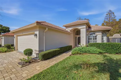 1160 Lindenwood Dr, Tarpon Springs, FL 34688