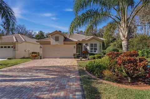 1320 Lindenwood Dr, Tarpon Springs, FL 34688