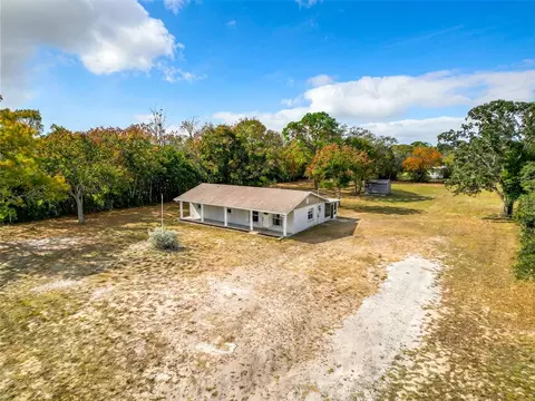 9421 Sunshine Grove Rd, Brooksville, FL 34613