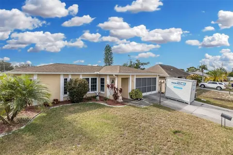 8326 Luray Dr, Port Richey, FL 34668