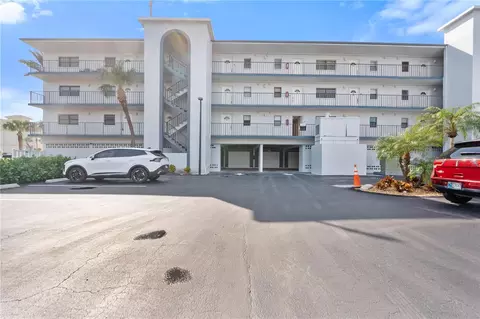 14001 Gulf Blvd #201, Madeira Beach, FL 33708