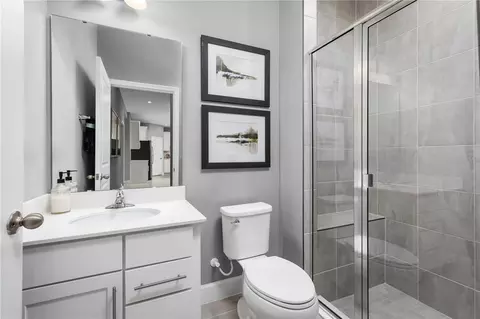 Bath - 2186 Great Egret Cir, Ocoee, FL 34761 photo 3 of 3