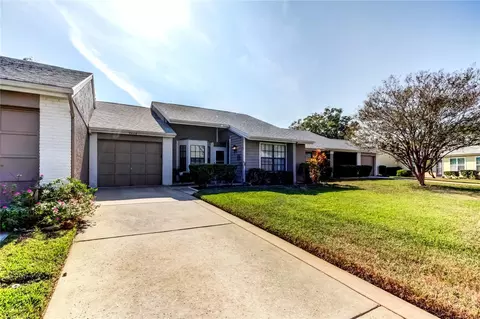 9404 Rockbridge Cir, New Port Richey, FL 34655