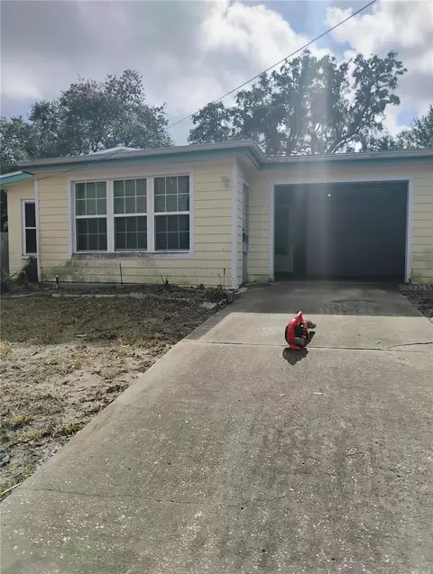 1140 3rd St N, Safety Harbor, FL 34695