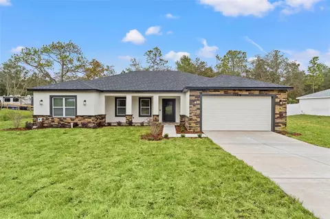 11374 Paramount Ave, Weeki Wachee, FL 34614