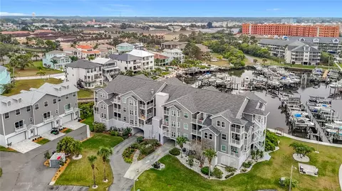 5722 Biscayne Ct #103, New Port Richey, FL 34652