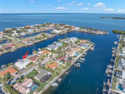 5451 Windward Way, New Port Richey, FL 34652