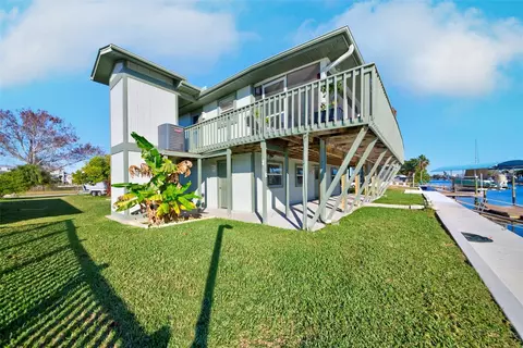 3358 Minnow Creek Dr, Hernando Beach, FL 34607