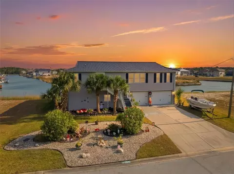 3366 Bluefish Dr, Hernando Beach, FL 34607