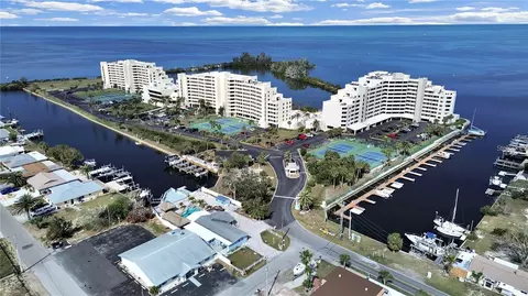 5915 Sea Ranch Dr #211, Hudson, FL 34667