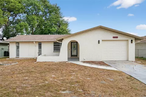 8626 Robilina Rd, Port Richey, FL 34668