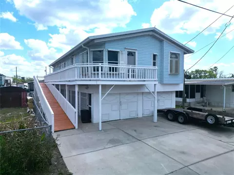 6814 Gull Ln, Hudson, FL 34667