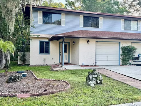 7 Moser Ct N, Homosassa, FL 34446