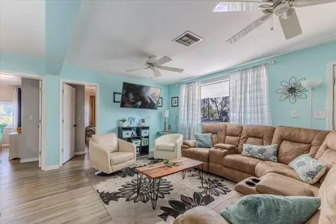 Living - 5261 Circle Dr, Weeki Wachee, FL 34607 photo 4 of 4