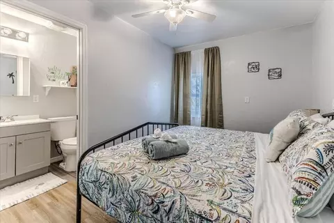 Bedroom - 5261 Circle Dr, Weeki Wachee, FL 34607 photo 6 of 9
