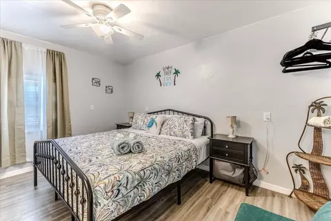 Bedroom - 5261 Circle Dr, Weeki Wachee, FL 34607 photo 5 of 9