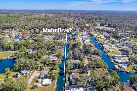 View/Area - 5261 Circle Dr, Weeki Wachee, FL 34607 photo 3 of 9