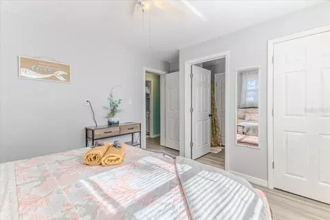 Bedroom - 5261 Circle Dr, Weeki Wachee, FL 34607 photo 2 of 9